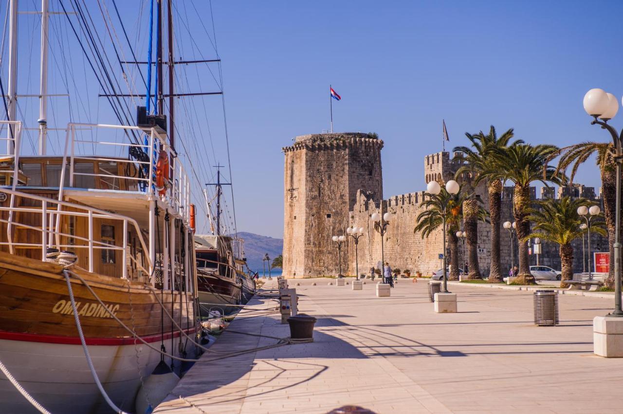 Mastrinka Apartment Trogir Exterior photo